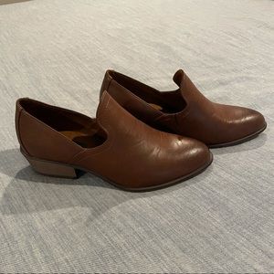 NWOT Women’s Slip On Bootie